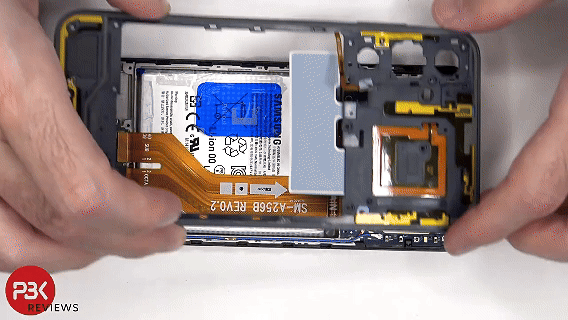 خطوة 32 في تبديل الشاشة سامسونج A25