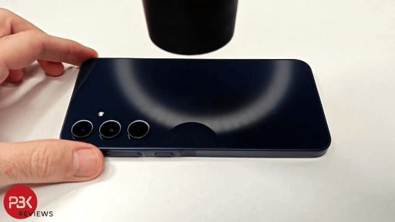 خطوة 2 في تبديل الشاشة سامسونج A25