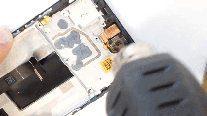 خطوة 18 في تبديل الشاشة poco X6