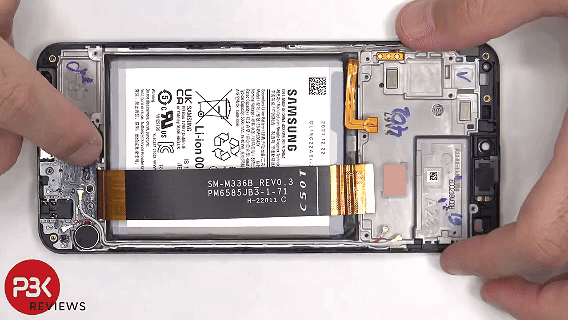 خطوة 19 في تبديل الشاشة سامسونج A23