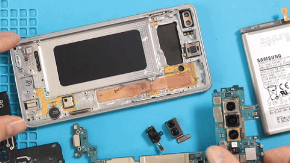خطوة 26 في تبديل الشاشة سامسونج S10 / S10 PLUS