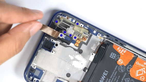 خطوة 13 في تبديل شاشة HONOR X9