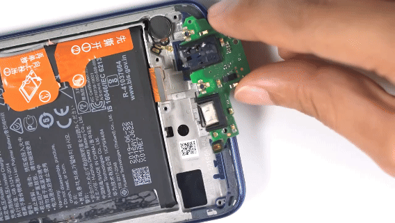 خطوة 28 في تبديل شاشة HONOR X9