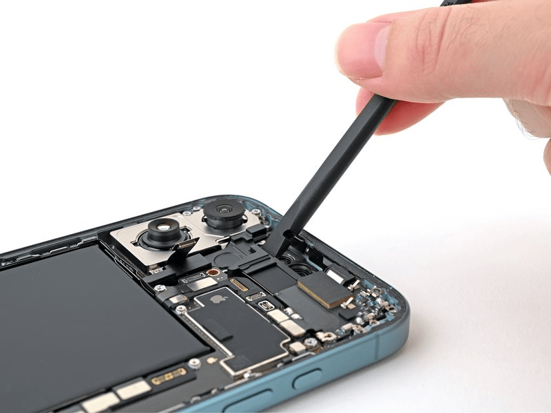 خطوة 26 في تبديل سماعة الأذن IPHNOE 16 PLUS