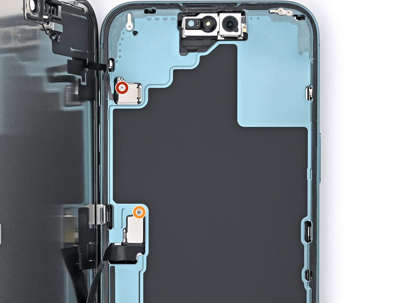 خطوة 15 في تبديل الشاشة IPHNOE 16 PLUS