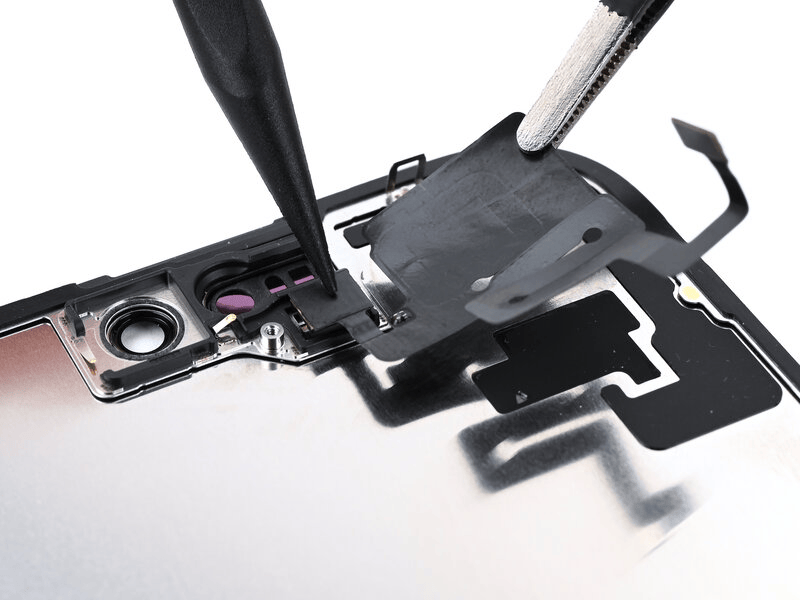 خطوة 22 في تبديل الشاشة IPHNOE 16 PLUS