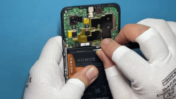 خطوة 29 في تبديل شاشة HONOR X8