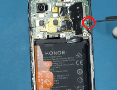 خطوة 8 في تبديل شاشة HONOR X8